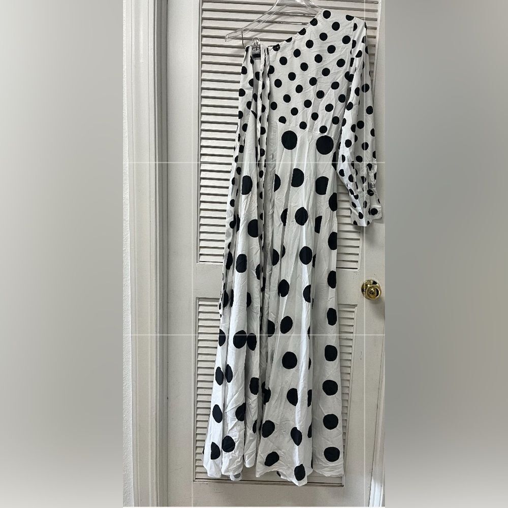 CBR One Sleeve Maxi Dress Size M Black and white polka dot